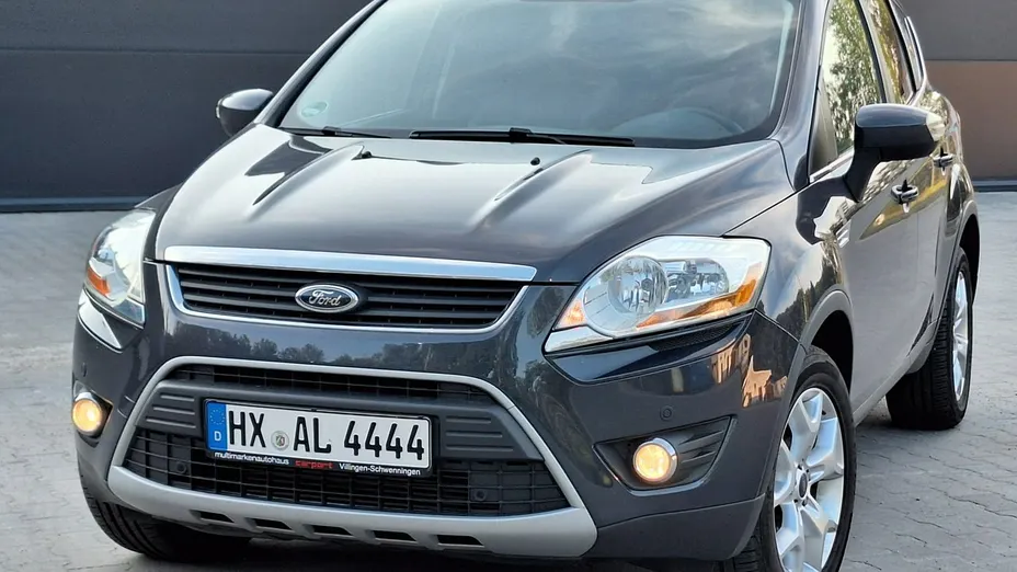 FORD Kuga -
