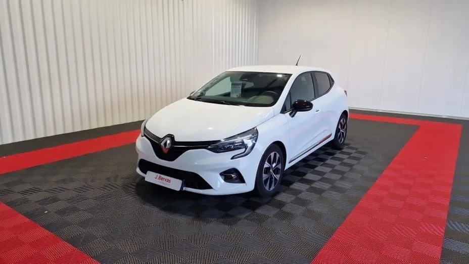 RENAULT Clio -
