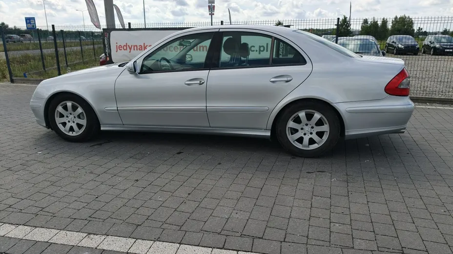 MERCEDES-BENZ E Klasa -