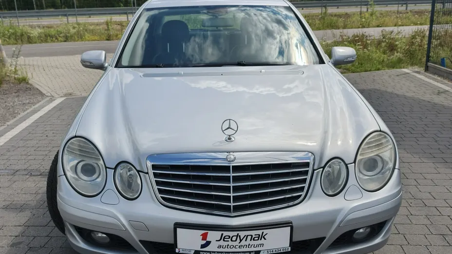 MERCEDES-BENZ E Klasa -