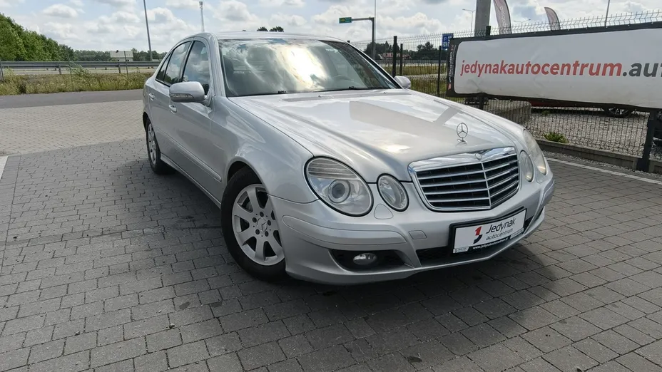 MERCEDES-BENZ E Klasa -