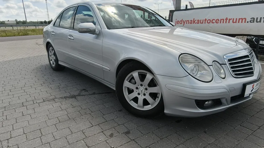 MERCEDES-BENZ E Klasa -