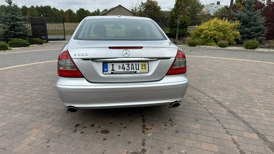MERCEDES-BENZ E Klasa -
