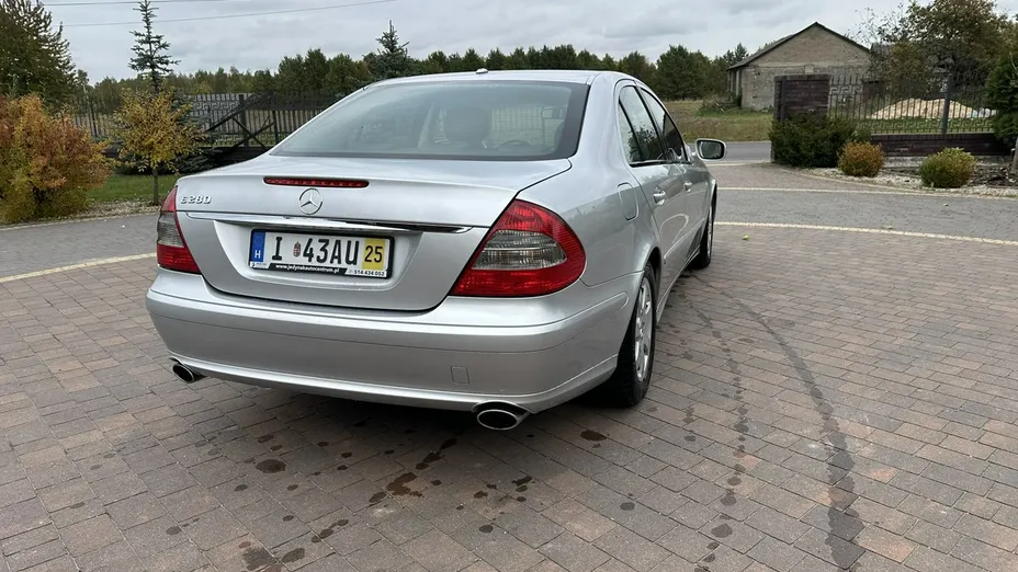 MERCEDES-BENZ E Klasa -