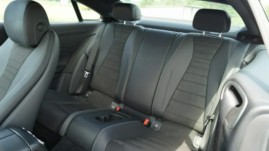 MERCEDES-BENZ E Klasa -