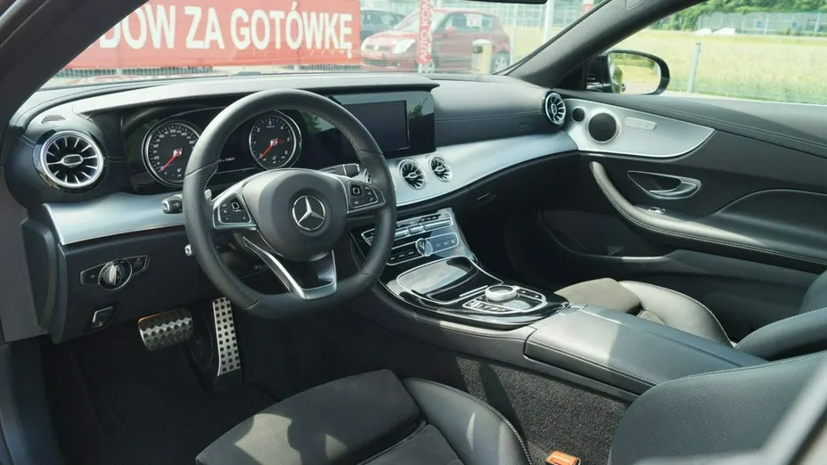 MERCEDES-BENZ E Klasa -