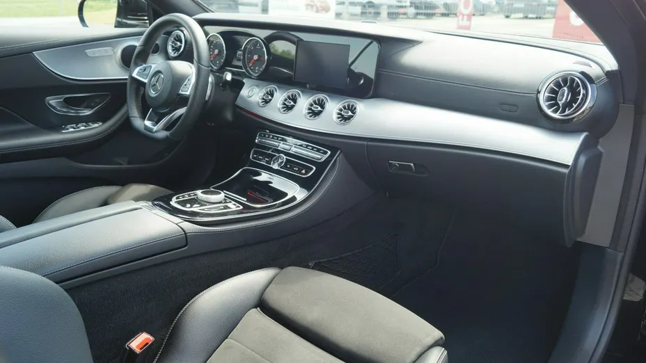 MERCEDES-BENZ E Klasa -