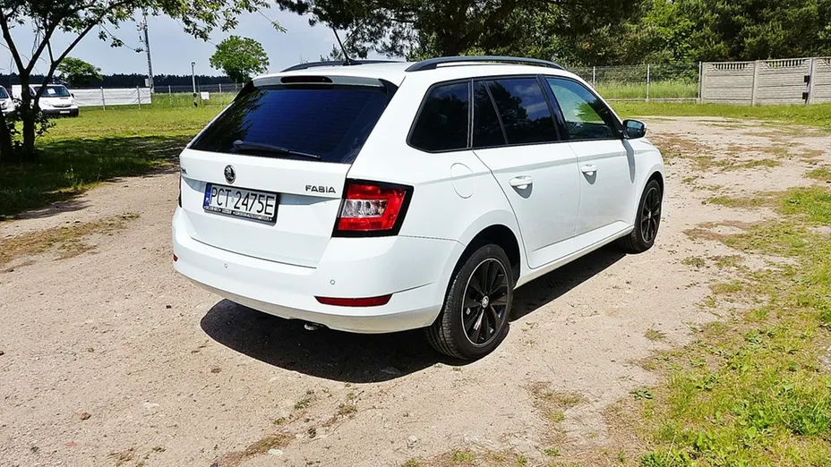 SKODA Fabia -