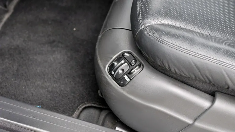 MERCEDES-BENZ S Klasa -