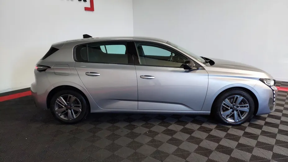 PEUGEOT 308 -