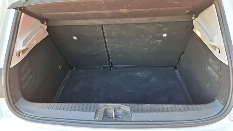 RENAULT Clio -