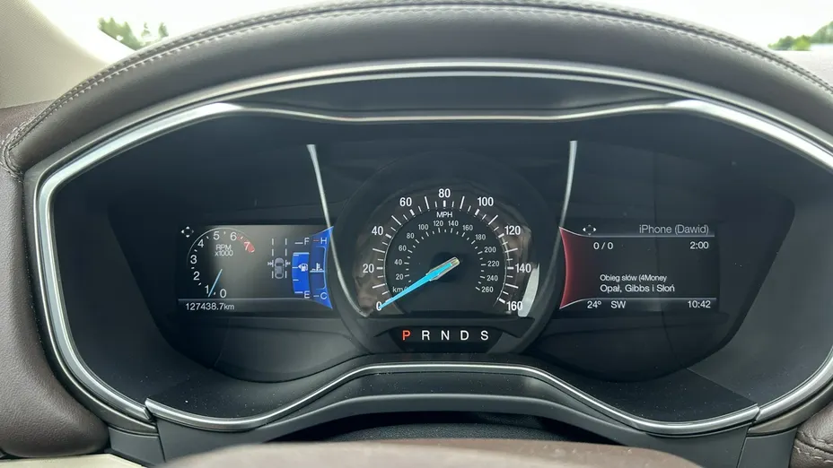 FORD Fusion -