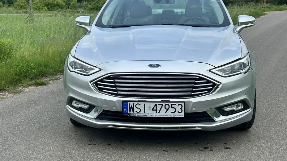 FORD Fusion -