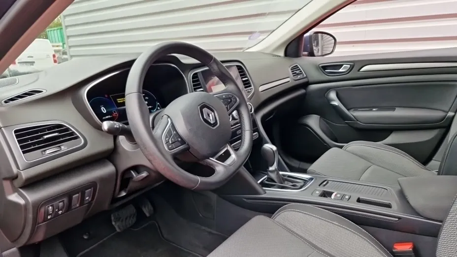 RENAULT Megane -
