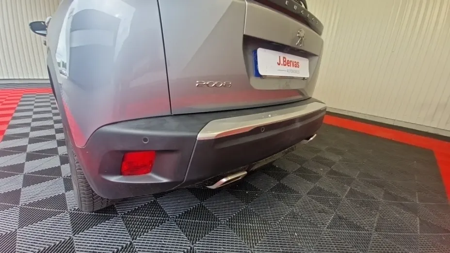 PEUGEOT 2008 -