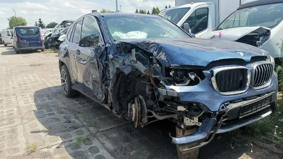 BMW X3 -