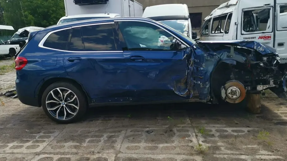 BMW X3 -