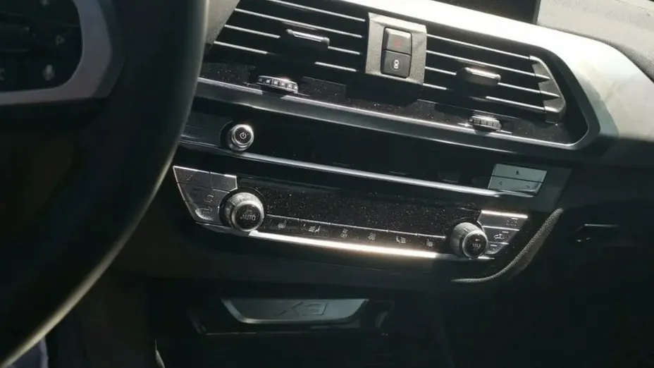 BMW X3 -