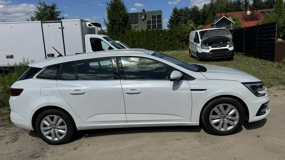 RENAULT Megane -