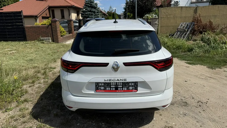 RENAULT Megane -