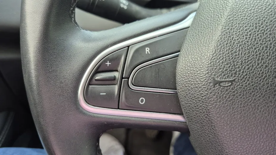 RENAULT Scenic -