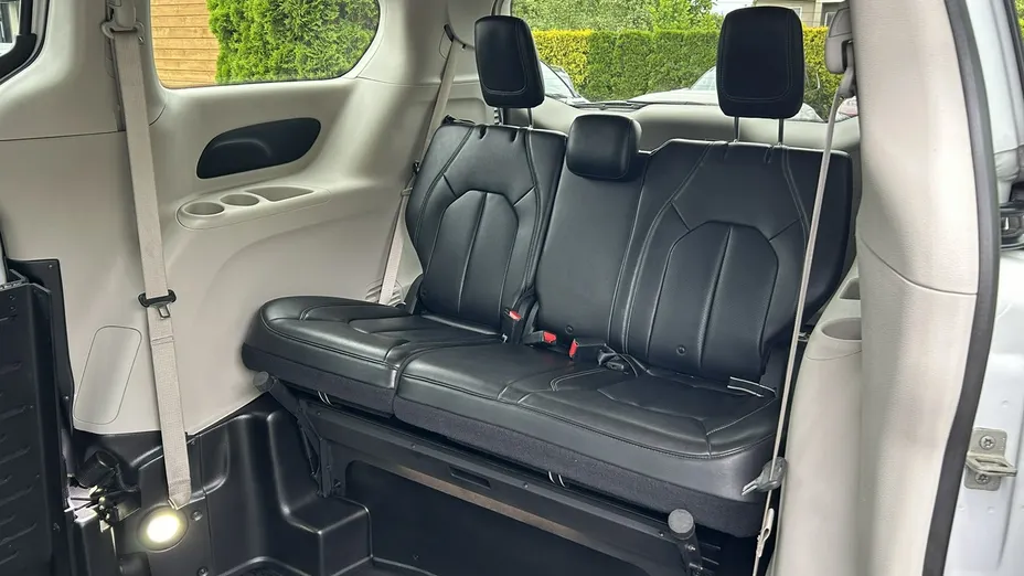 CHRYSLER Voyager -
