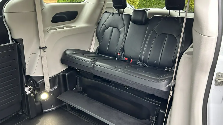 CHRYSLER Voyager -