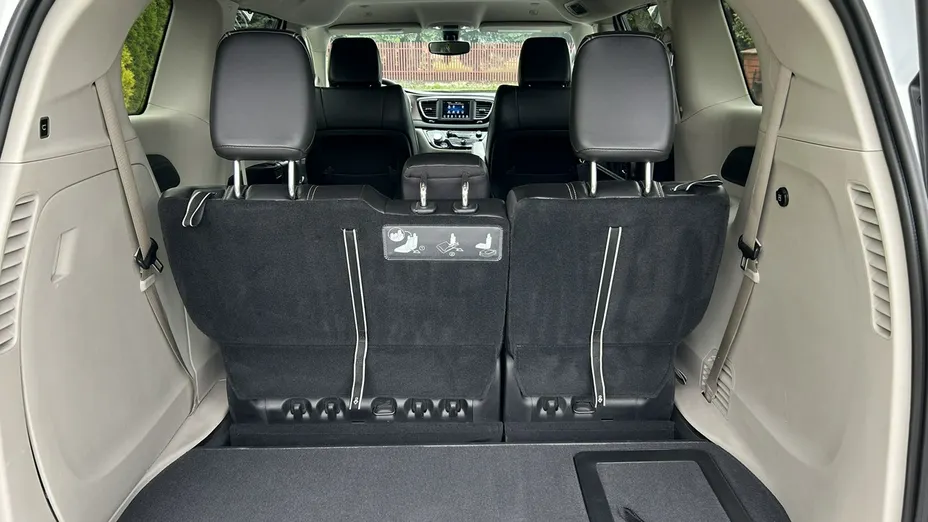 CHRYSLER Voyager -