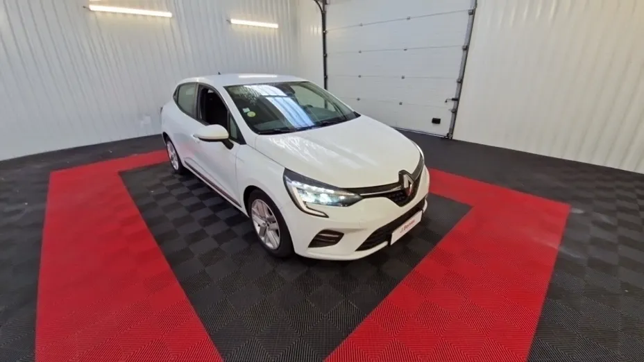 RENAULT Clio -