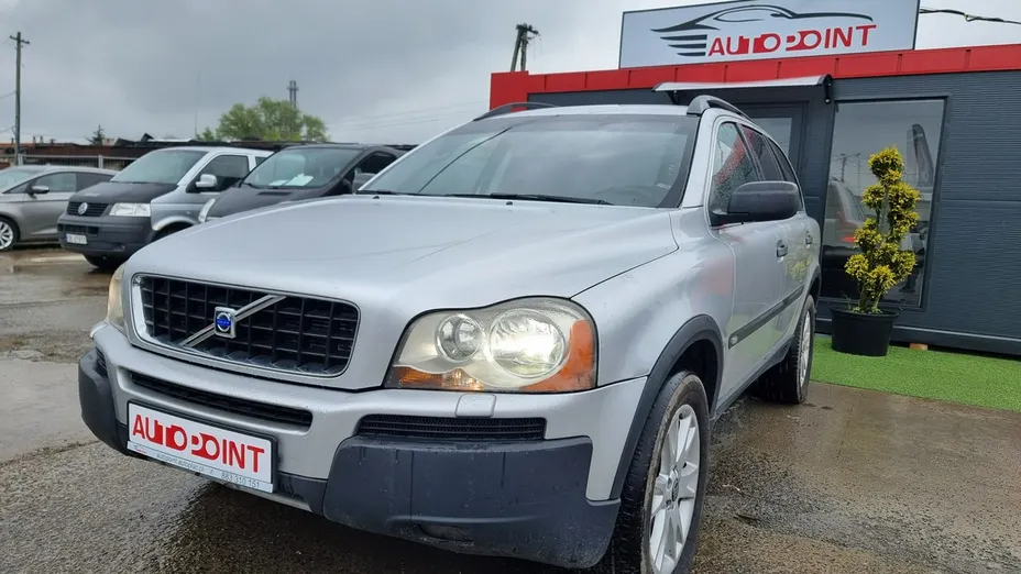 VOLVO XC90 -