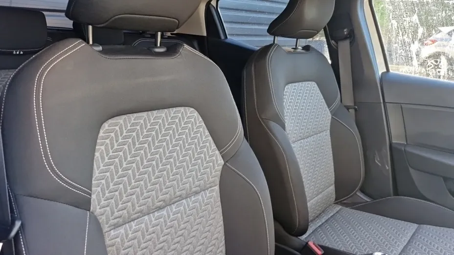 RENAULT Clio -