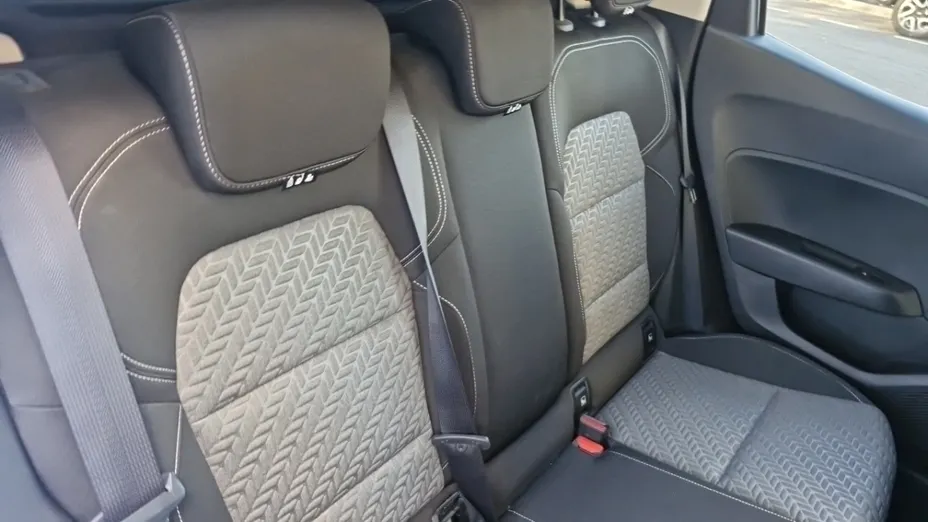 RENAULT Clio -