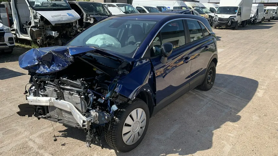 OPEL Crossland -