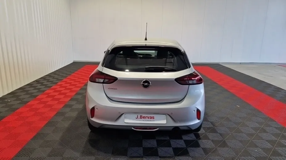 OPEL Corsa -
