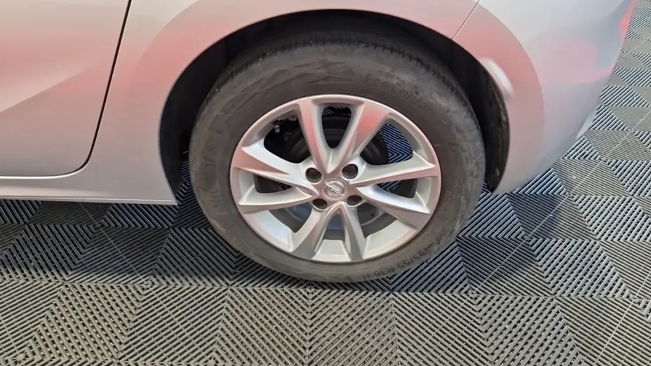 OPEL Corsa -