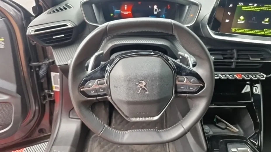 PEUGEOT 2008 -