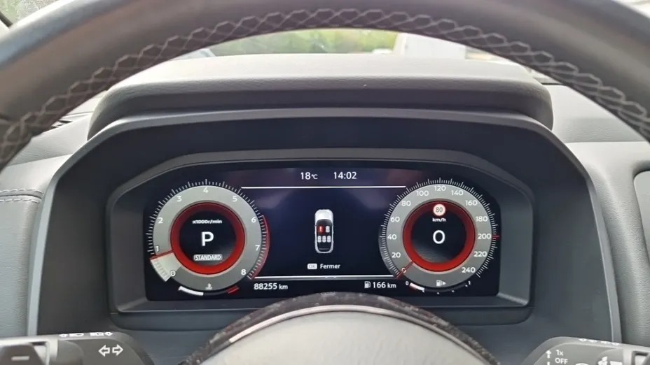 NISSAN Qashqai -