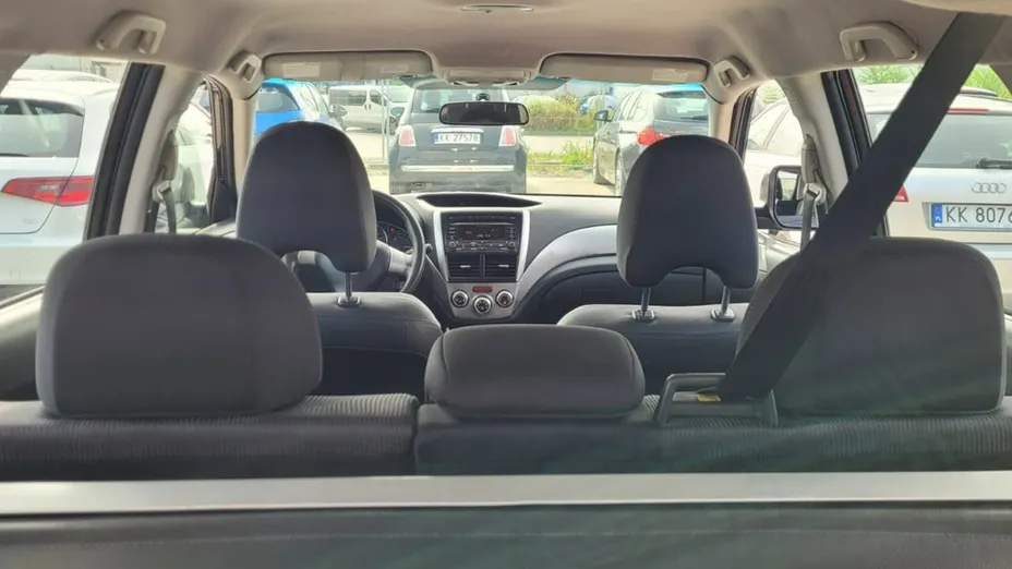 SUBARU Forester -