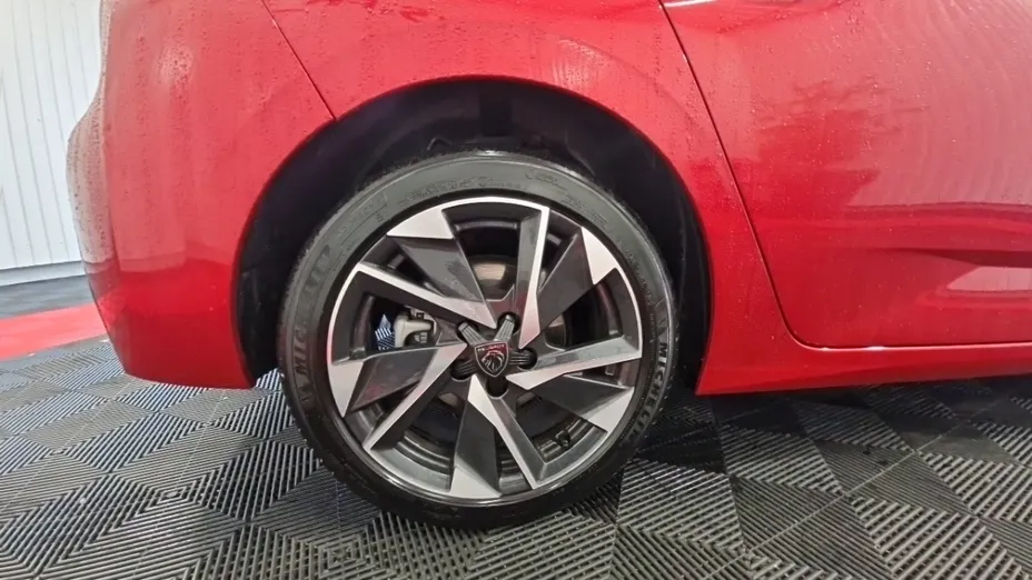 PEUGEOT 308 -