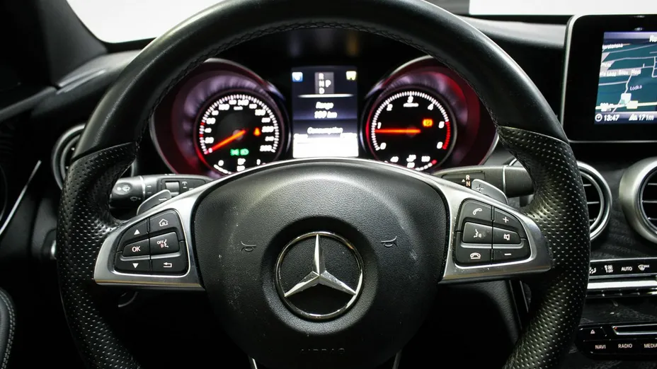 MERCEDES-BENZ C Klasa -