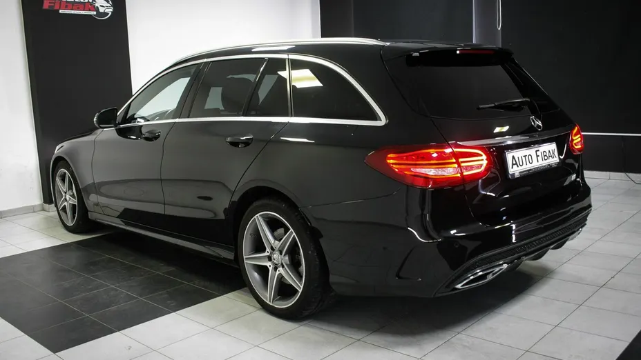MERCEDES-BENZ C Klasa -
