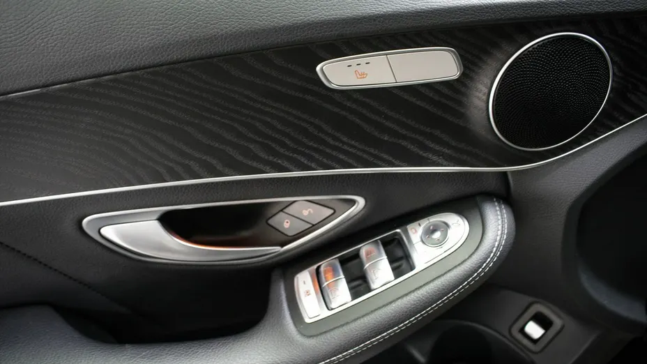 MERCEDES-BENZ C Klasa -