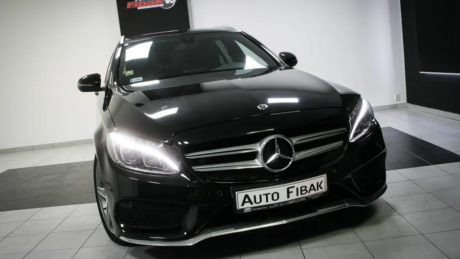MERCEDES-BENZ C Klasa -