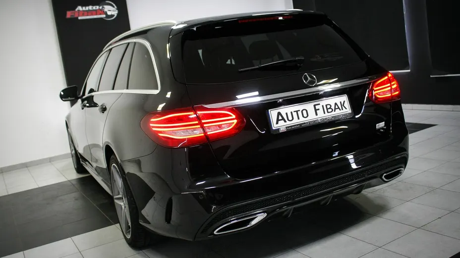 MERCEDES-BENZ C Klasa -