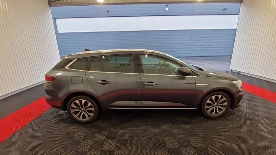 RENAULT Megane -