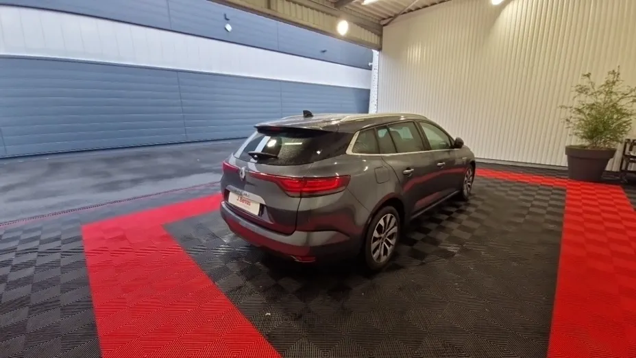 RENAULT Megane -