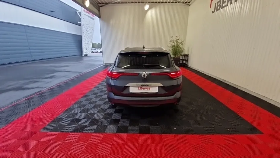 RENAULT Megane -