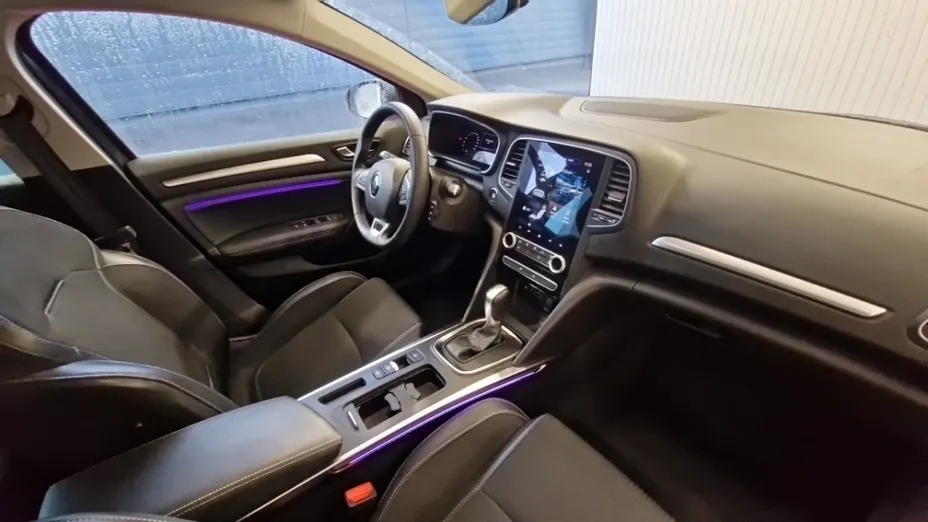 RENAULT Megane -