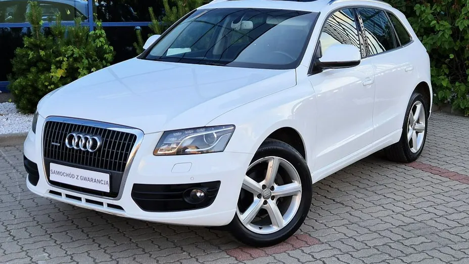 AUDI Q5 -