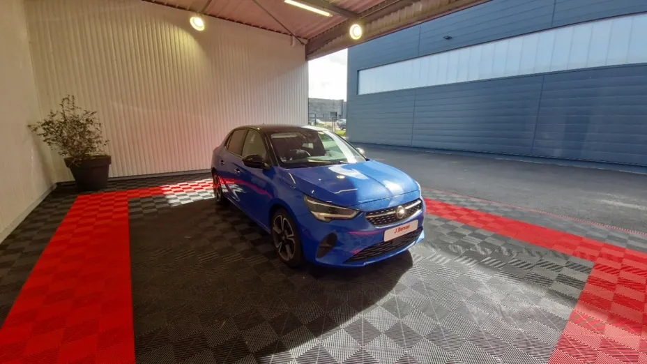 OPEL Corsa -